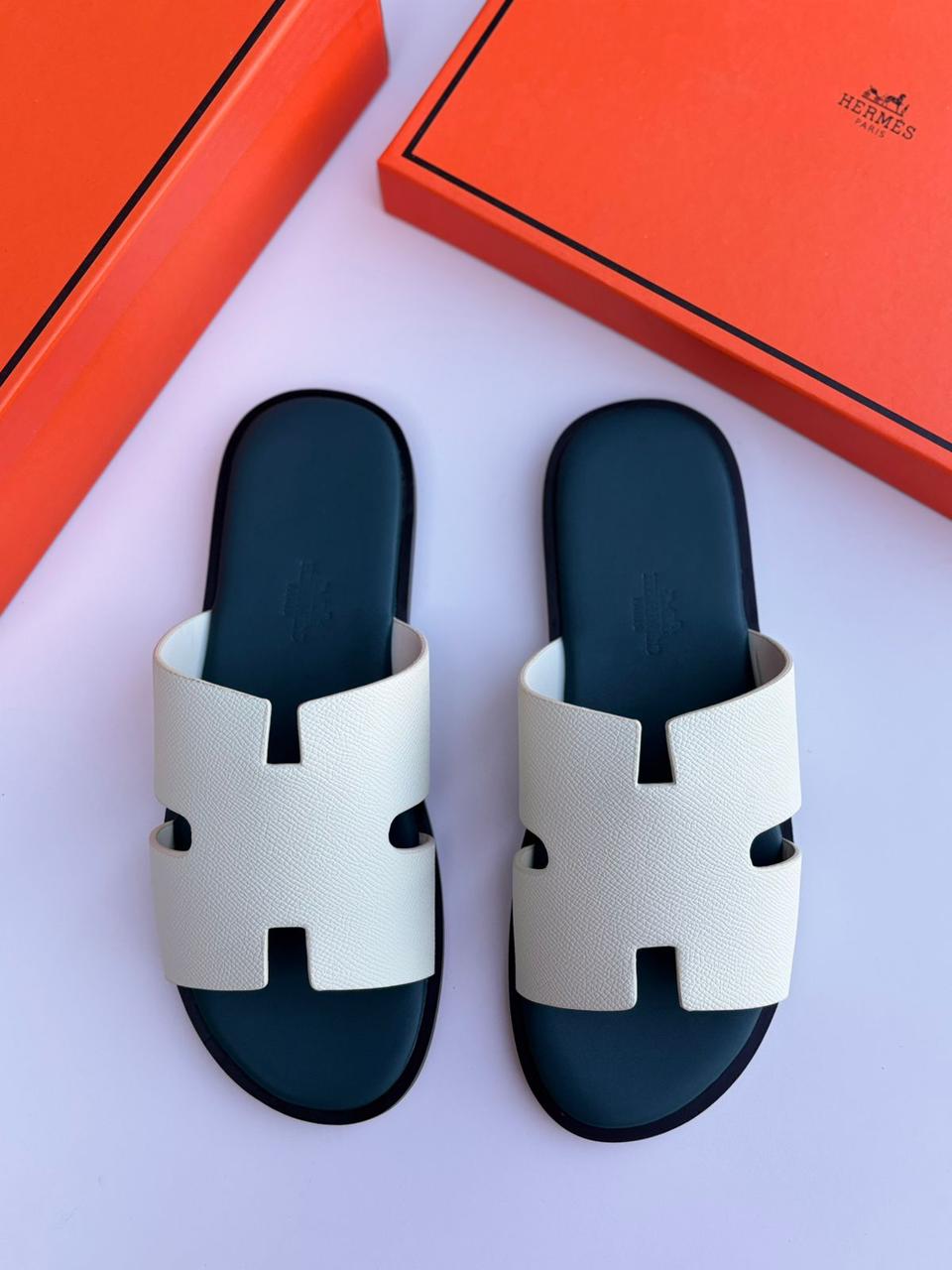 Hermes Paris Soft Steps Bold Vibes Gents Footwear.